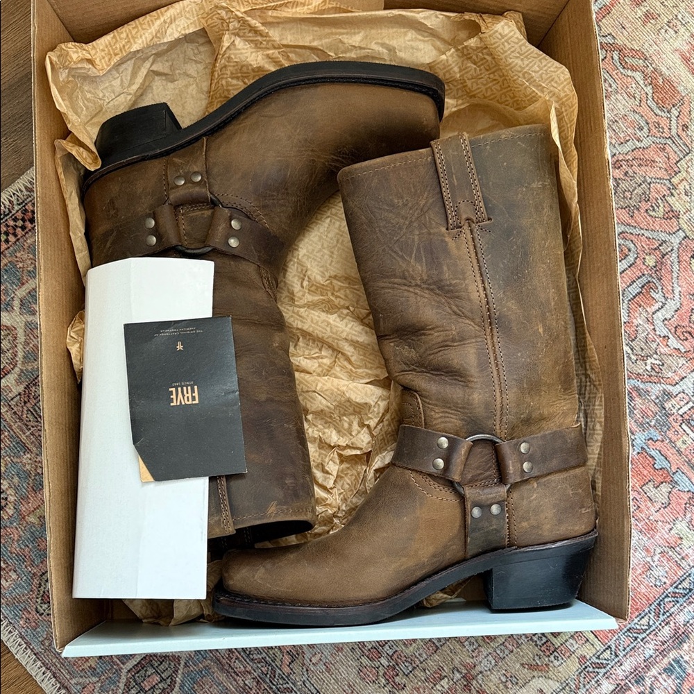 Frye Brown Leather Harness 12R Boots - Women’s, New in box. Size 9M